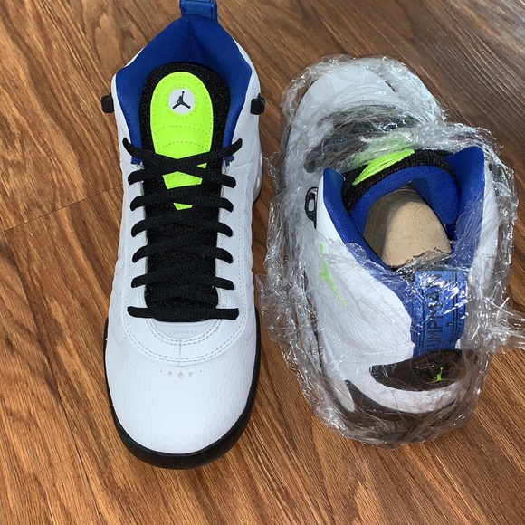 Jordan retros - Picture 1 of 4